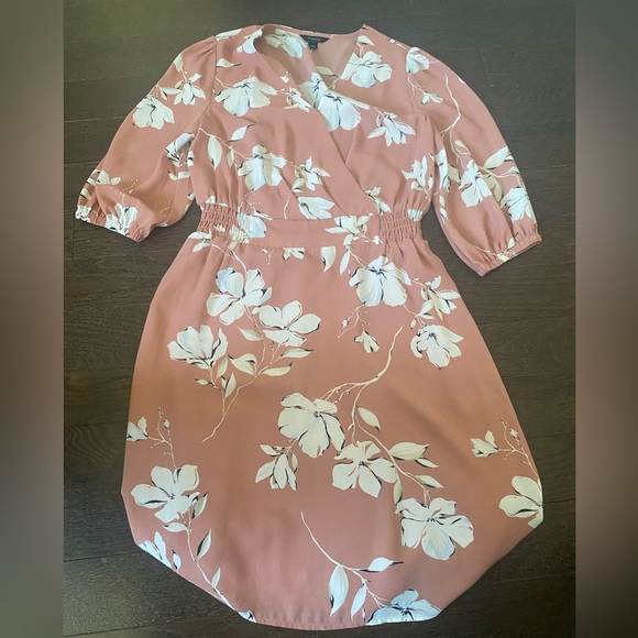 RW&CO pink short sleeve dress, knee length - Picture 1 of 3